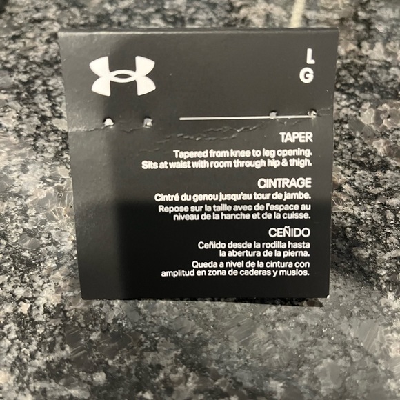 Under Armour loose fit joggers - Picture 9 of 9